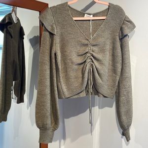Cute ruched long sleeve top